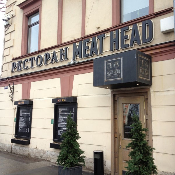 4/11/2013에 最初のプロファイル님이 MeatHead에서 찍은 사진