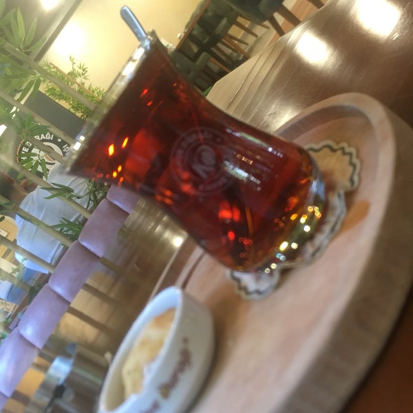 Foto tirada no(a) Kahve Durağı Fatih por Arkadašlik em 7/23/2019