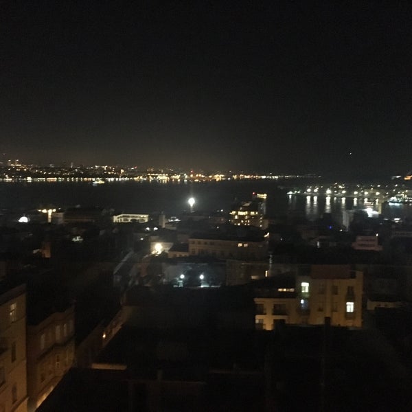 Photo taken at Georges Hotel Roof Terrace by DORAN on 10/9/2019