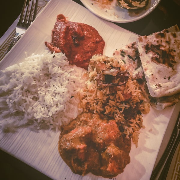Das Foto wurde bei Sansar Indian Cuisine von محمــدٌ | 🇸🇦👷🏻‍♂️🪐✨ am 4/2/2019 aufgenommen