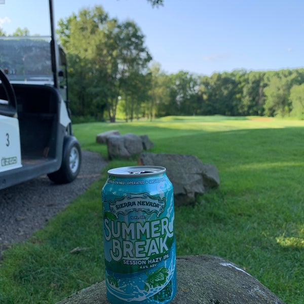 Lyon Oaks Golf Course Golf Course in Wixom