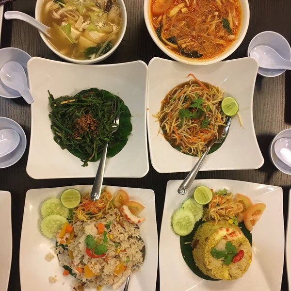 Sukaphat Thai Vegetarian restaurant Taman Bukit Desa 10 tips from