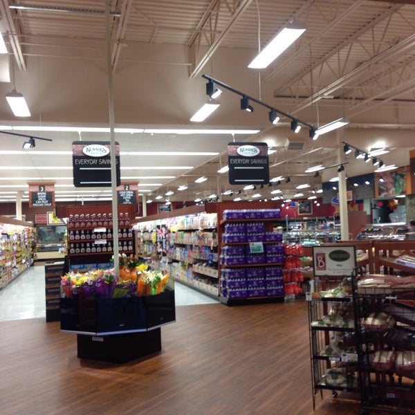 Kennie's Market Grocery Store