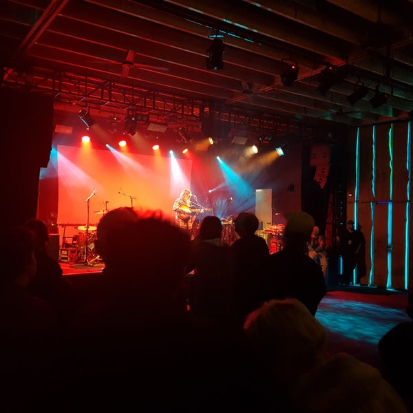 Photo taken at Howler by Robert L. on 5/8/2018