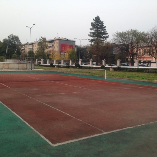 Каменск Уральский теннисный корт