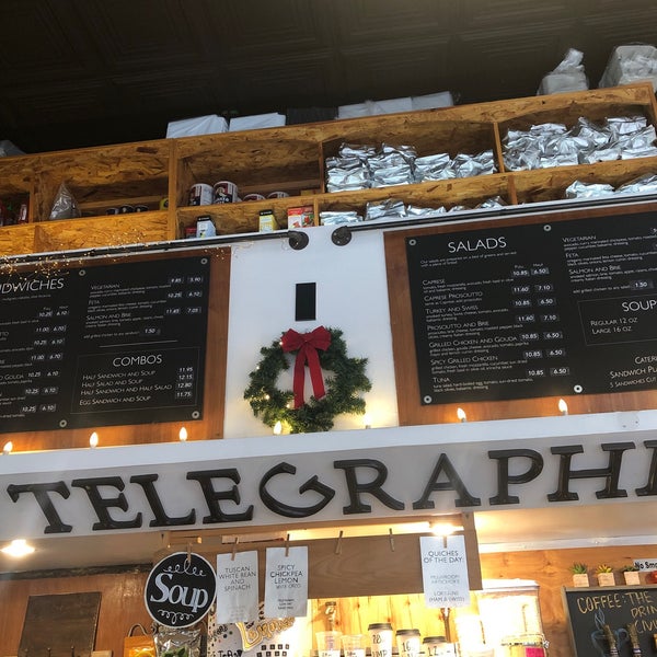 Photo taken at Telegraphe Café by Kee-Hoon L. on 12/28/2019
