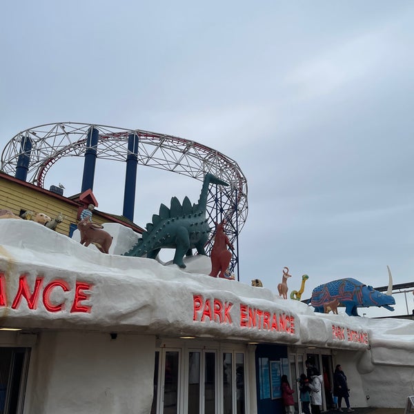 Photo taken at Blackpool Pleasure Beach by L on 4/8/2024