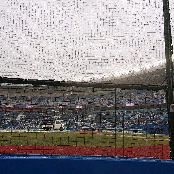 千葉ロッテマリーンズの本拠地zozoマリンスタジアム最終戦10/2