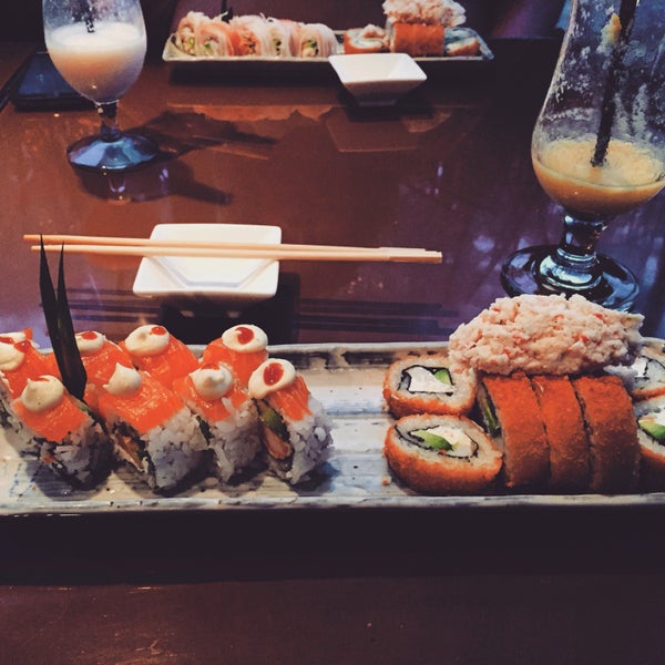 Daquiris & Sushi