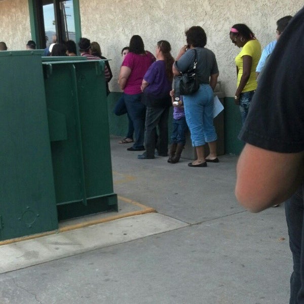 Fontana DMV Office (Now Closed) Government Building
