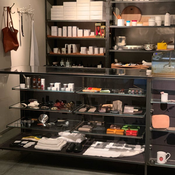 Over The Counter By Arts Science 青山のその他の店舗 Over The Counter By Arts Science 青山のその他の店舗
