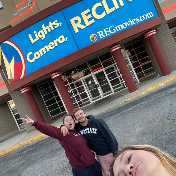 Fotos en Regal Plymouth Meeting 1011 W. Ridge Pike