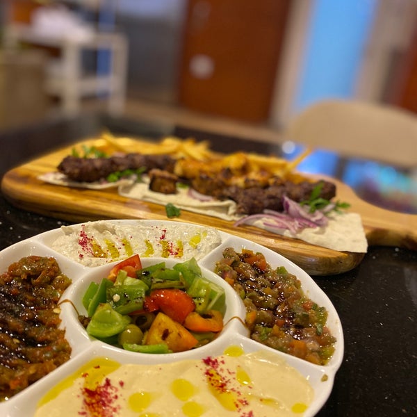 10/2/2020 tarihinde Ahmed☕︎︎ziyaretçi tarafından Osmanli restaurant مطعم عُصمنلي'de çekilen fotoğraf