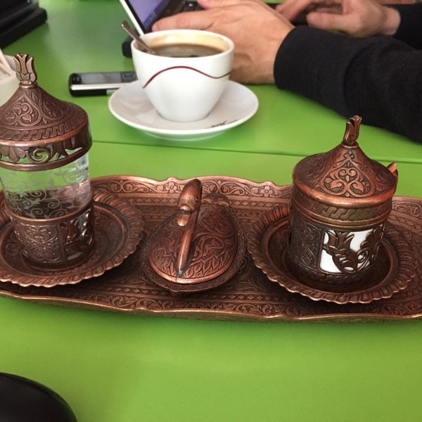 11/21/2014 tarihinde Erbay Ç.ziyaretçi tarafından Yuma Express Cafe'de çekilen fotoğraf
