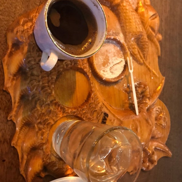 Foto scattata a Şahmaran Cafe da Yunus Ö. il 9/21/2019