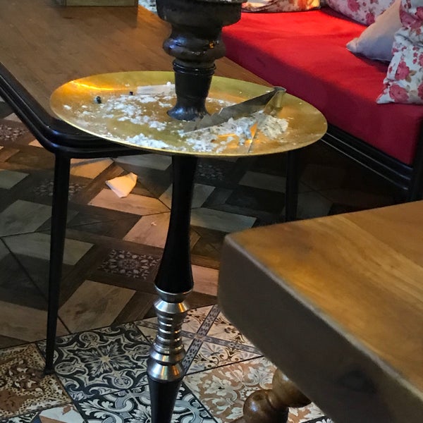 Foto scattata a Şahmaran Cafe da Yunus Ö. il 10/8/2019