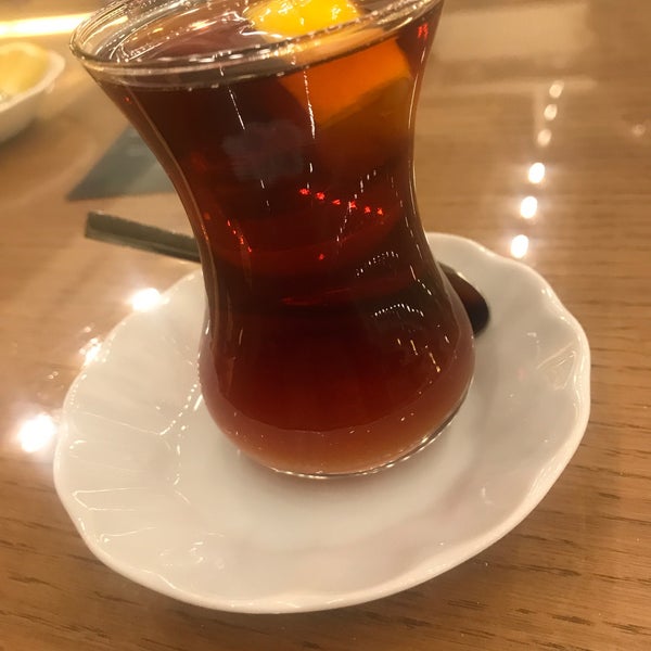 Das Foto wurde bei Yalı Cafe &amp; Restaurant von Duygu Y. am 11/30/2019 aufgenommen