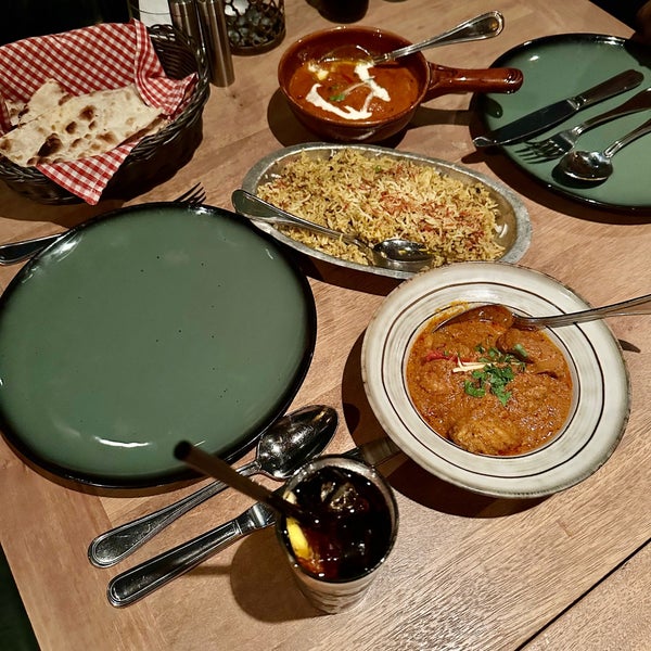 Photo prise au Dubb Indian Bosphorus Restaurant par Sulaiman le10/18/2022