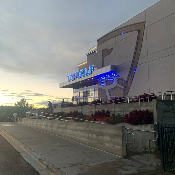 Topgolf 10601 E Easter Ave