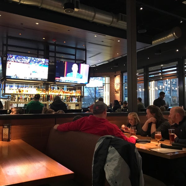 Photo taken at BJ&#39;s Restaurant &amp; Brewhouse by Vamsee Krishna T. on 3/21/2019