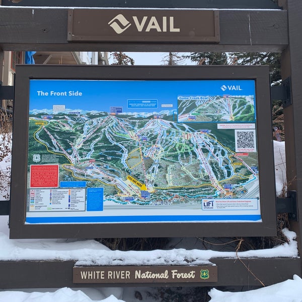 รูปภาพถ่ายที่ Vail Ski Resort โดย Vamsee Krishna T. เมื่อ 1/21/2023