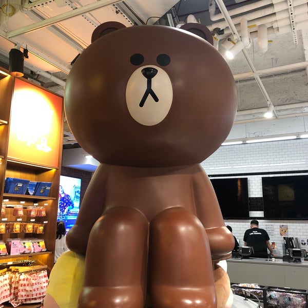Photo taken at LINE Friends Store by G. Sax on 9/12/2022