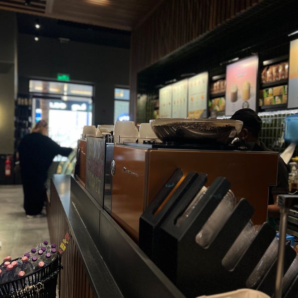 Foto scattata a Starbucks da Hashim il 1/29/2023