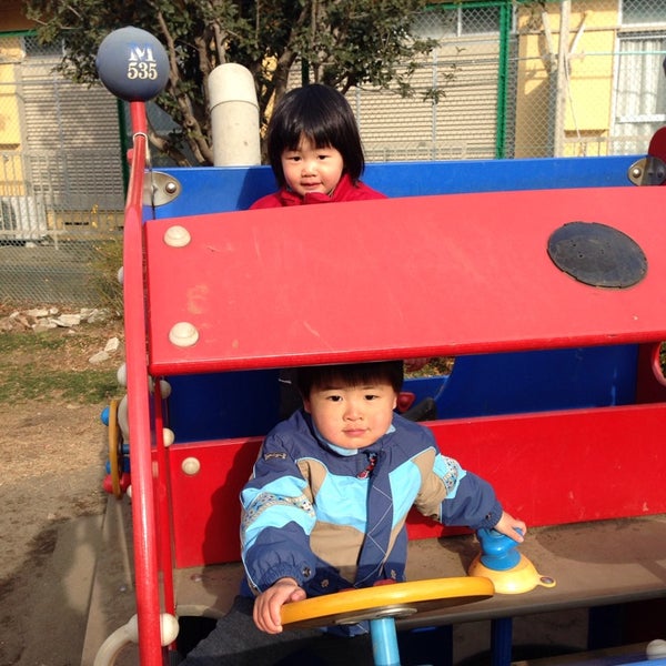 上連雀児童公園 タイヤ公園 上連雀4 26 6 上連雀児童公園 タイヤ公園 上連雀4 26 6