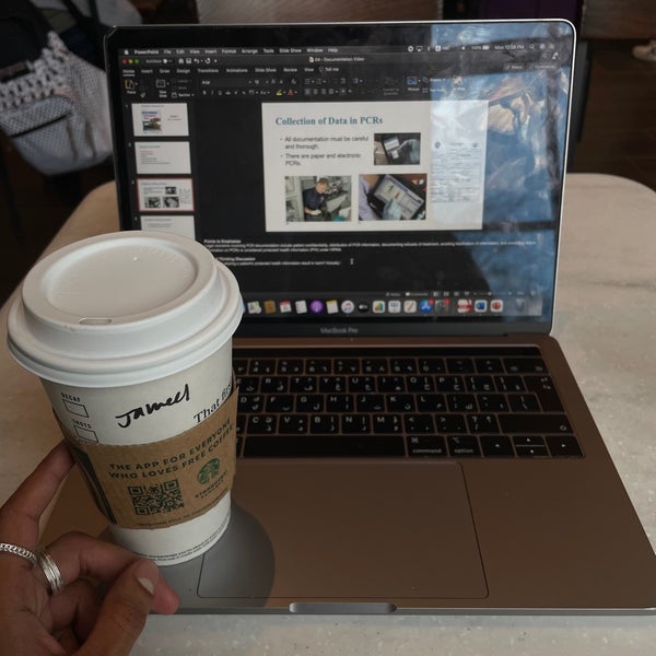 Starbucks Coffee Shop in Kansas City