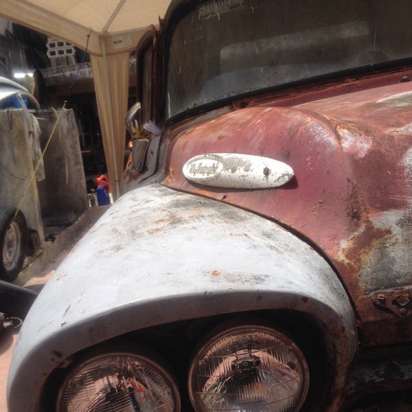 Photos At Mike S Retro Speed Shop Auto Garage