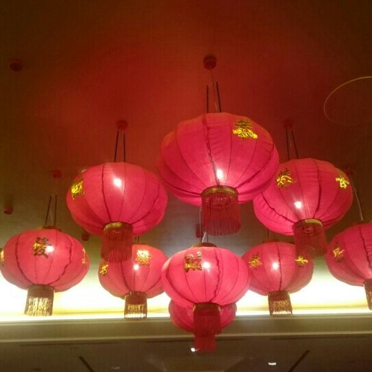 12/6/2015에 Deniz P.님이 FonDRAGONPearl Chinese &amp; Sushi Restaurant - Adana HiltonSA에서 찍은 사진