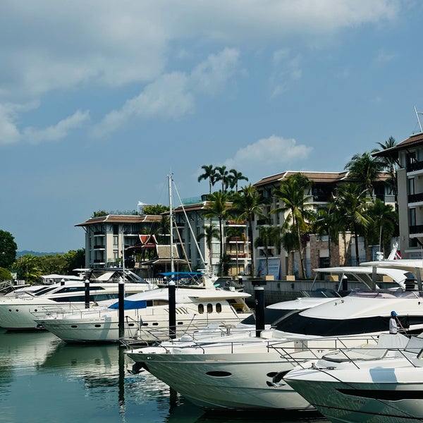 Foto scattata a Royal Phuket Marina da Elizar il 4/17/2024