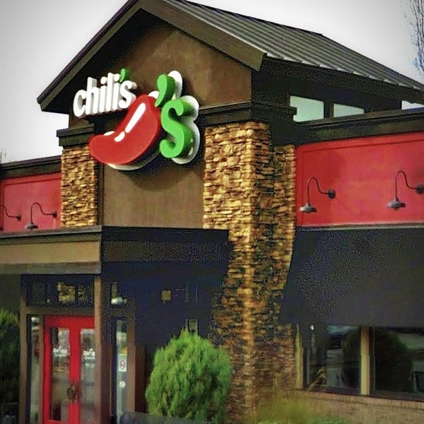 Chili's Grill & Bar 1 mile to the west of Suwanee dentist Exceptional Dentistry at Johns Creek Judson T. Connell, DMD
