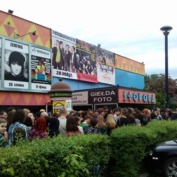 5/22/2013 tarihinde Tymoteusz R.ziyaretçi tarafından Klub Stodoła'de çekilen fotoğraf