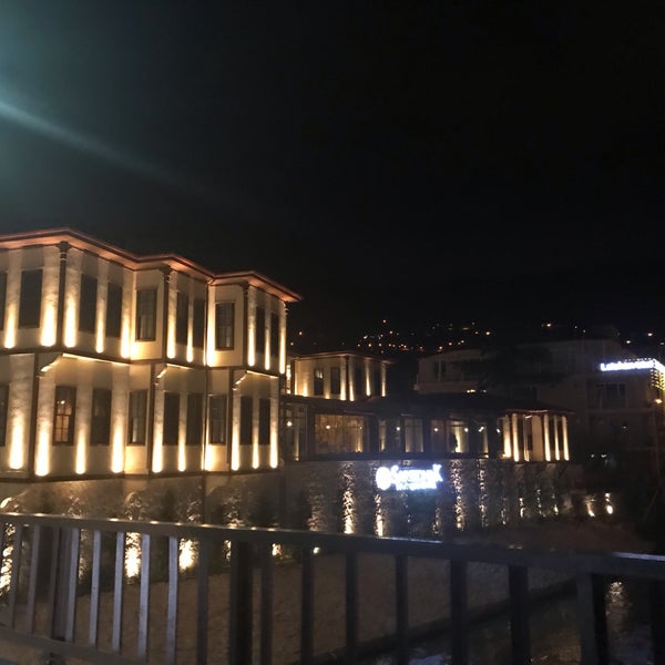 รูปภาพถ่ายที่ Sarı Konak Boutique &amp; SPA Hotel โดย Temel S. เมื่อ 8/20/2019