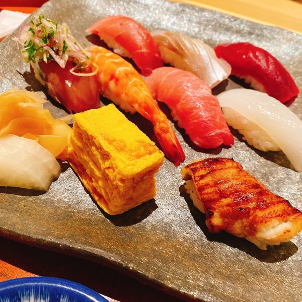 Photos A 小鯛雀鮨 すし萬 Bar A Sushis A 宇田川町