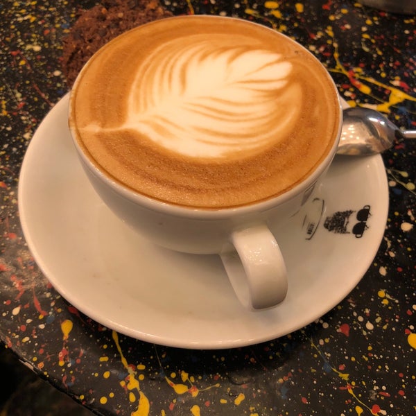 11/3/2018 tarihinde Mustafa E.ziyaretçi tarafından Coffee Station'de çekilen fotoğraf