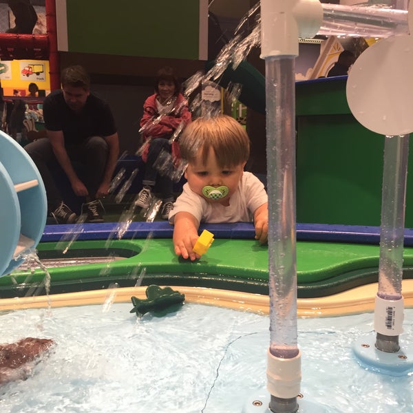 Photo taken at Omaha Children&#39;s Museum by Elizabeth S. on 9/7/2016