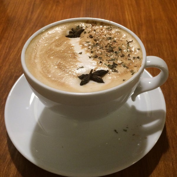 Photo taken at Wake Up Coffee by Miliausha I. on 2/27/2015