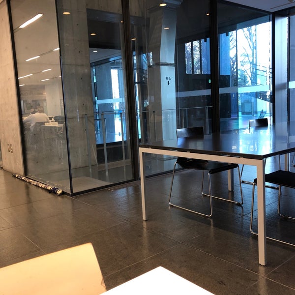 Rohm Square College Cafeteria In 高田馬場