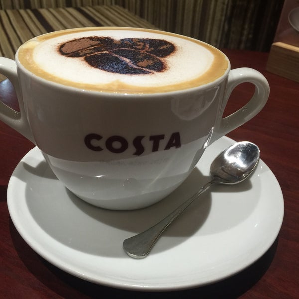 Кофе 300 рублей. Кофе 300х300. Волнистый узор в Costa Coffee.