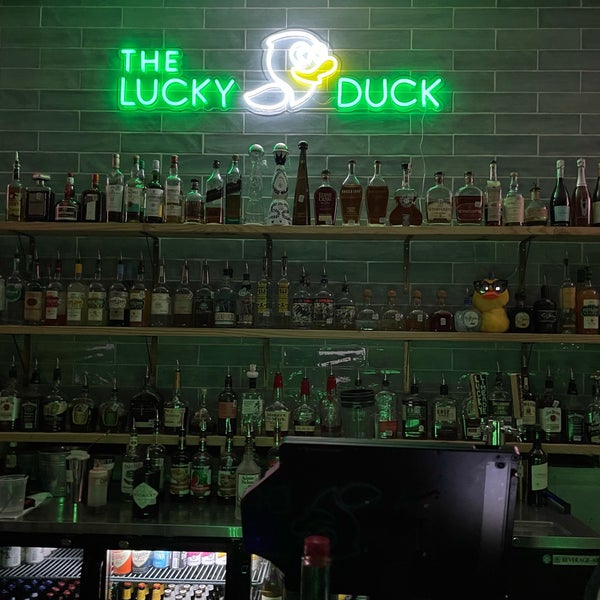 Lucky duck рабочее зеркало. Lucky Duck Нижний Новгород. Lucky Duck во Владимире фасад.