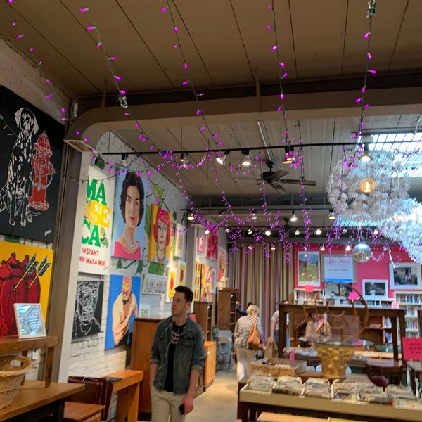 Photo taken at Miss Pixie&#39;s by Thibaut P. on 4/7/2019