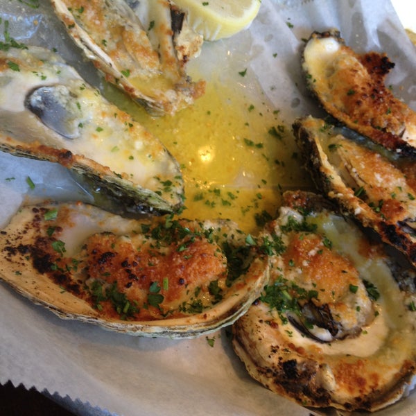 Charbroiled oysters are phenomenal. Eggs acadiana crab cakes are a good choice- generous with potatoes- maybe too much. Seafood crepes are a good appetizer