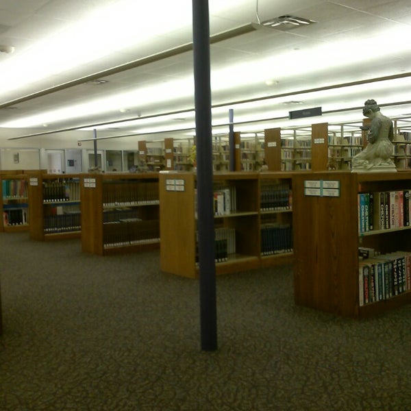 Grapevine Public Library Biblioteca en Grapevine