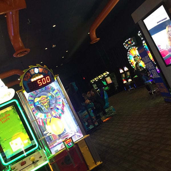 1/26/2019にMがDave &amp; Buster&#39;sで撮った写真