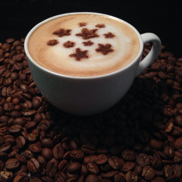 Вкусный свежесваренный кофе всегда улучшит Ваше настроение :)