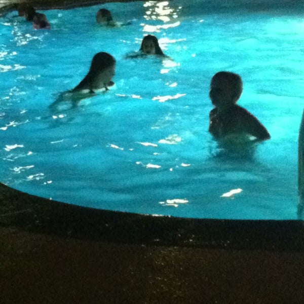 Embassy Suites free Happy Hour Anaheim, CA