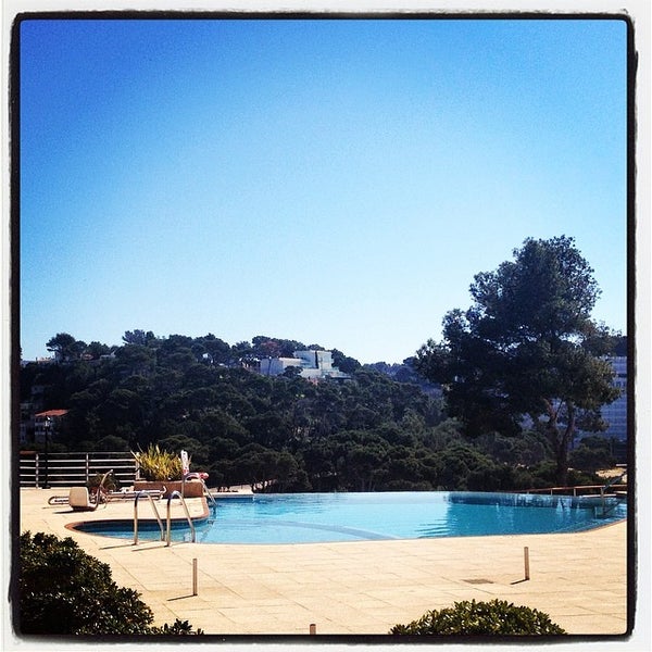 Das Foto wurde bei Audax Spa And Wellness Hotel Menorca von Menorcamenu R. am 3/17/2014 aufgenommen