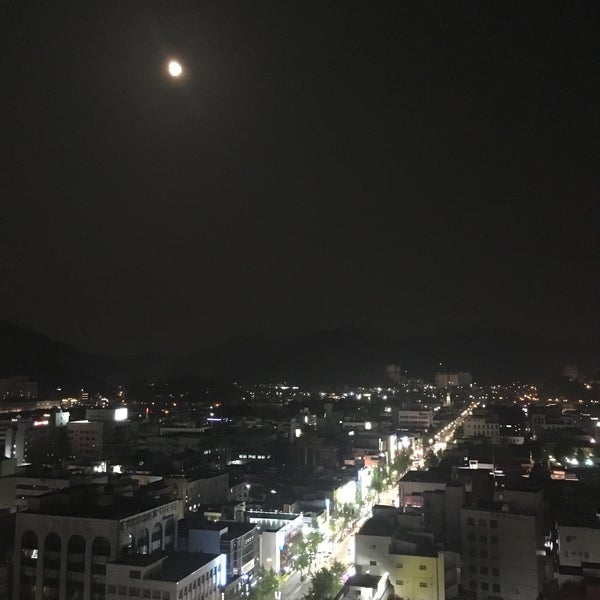 Photos at 전주 라마다 호텔(RAMADA JEONJU HOTEL) - 고사동 - 2 tips Photos At 전주 라마다 호텔(Ramada Jeonju Hotel) - 고사동 - 2 Tips